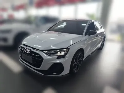 Audi A3 · 2024 год