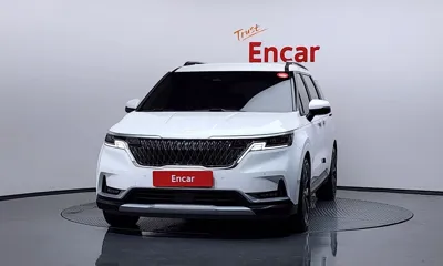 Kia Canival 2023, 60764 км, за 16224.38 USD