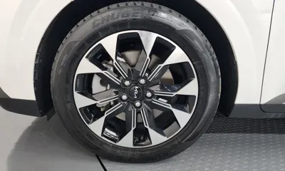 Kia Canival 2023, 60764 км, за 16224.38 USD
