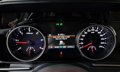Kia Canival 2023, 60764 км, за 16224.38 USD - фото 8