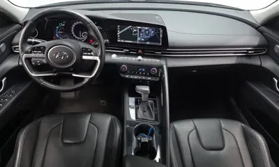 Hyundai Avante 2023, 56938 км, за 11809.11 USD - фото 7