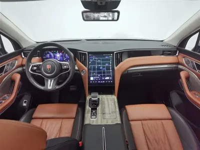 Hongqi Hongqi HS7 2024, 65600 км, за 17431.11 USD