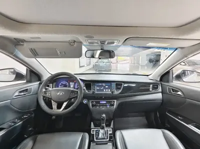 Hyundai Mistra 2016, 148000 км, за 4237.7 USD