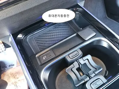Mercedes-Benz GLB-Class 2020, 53319 км, за 21807.26 USD - фото 16