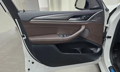 BMW X3 2024, 42597 км, за 46167.85 USD - фото 24