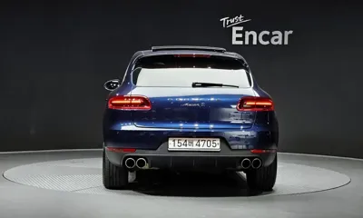 Porsche Macan 2015, 84615 км, за 18211.91 USD