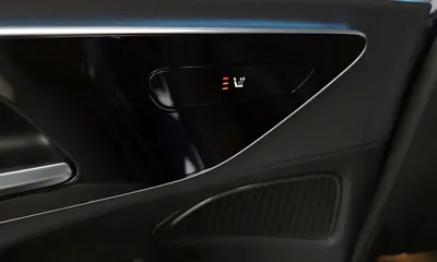Mercedes-Benz E-Class 2025, 13600 км, за 38652.13 USD - фото 18