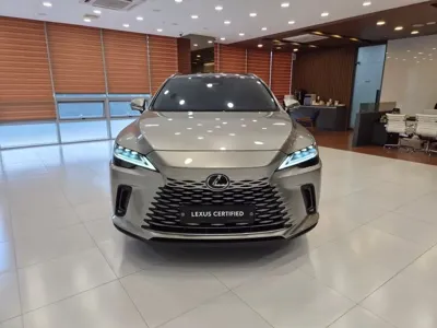 Lexus RX 2024, 6474 км, за 57509.29 USD