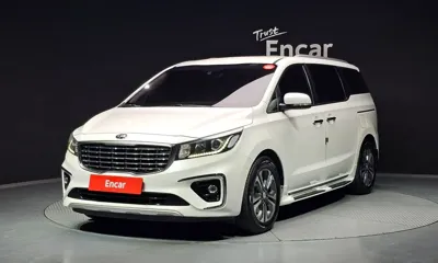 Kia Canival · 2019 год