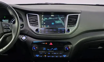 Hyundai Tucson 2017, 78474 км, за 8787.58 USD - фото 16