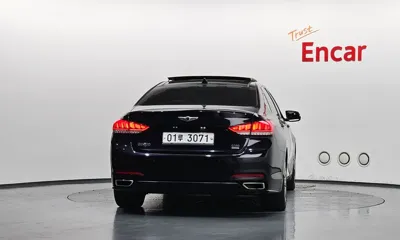 Hyundai Genesis 2014, 142180 км, за 7944.26 USD