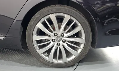 Hyundai Genesis 2014, 142180 км, за 7944.26 USD - фото 21
