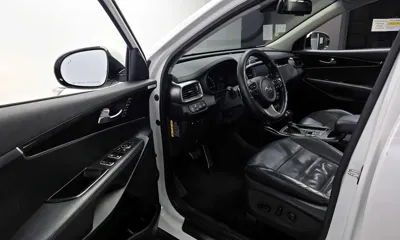 Kia Sorento 2017, 126321 км, за 9778.66 USD - фото 10