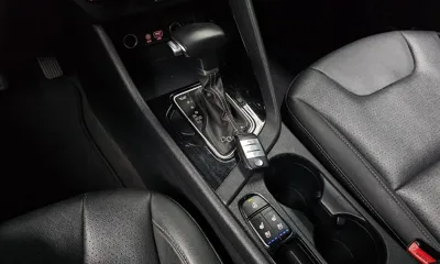 Kia Niro 2018, 185117 км, за 6188.93 USD - фото 9