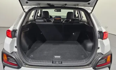 Hyundai Kona 2018, 88729 км, за 9124.33 USD - фото 20