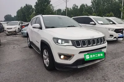 Jeep Compass 2017, 89800 км, за 6602 USD - фото 3