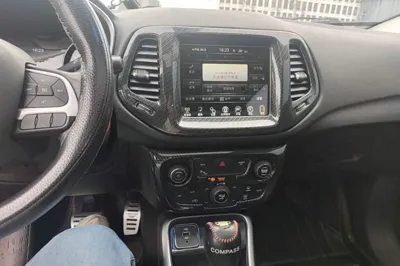 Jeep Compass 2017, 89800 км, за 6602 USD - фото 16