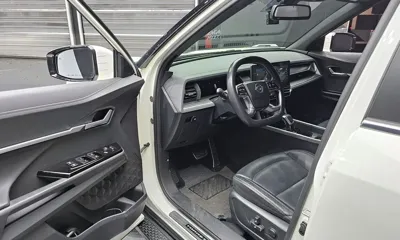 KG_Mobility_Ssangyong Torres 2023, 36871 км, за 16355.75 USD - фото 11