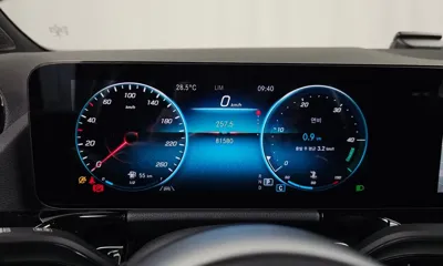Mercedes-Benz GLA-Class 2021, 81580 км, за 16345.02 USD - фото 8