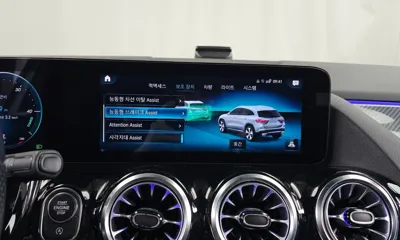Mercedes-Benz GLA-Class 2021, 81580 км, за 16345.02 USD - фото 16