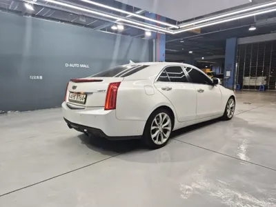 Cadillac ATS 2017, 76000 км, за 7162.85 USD