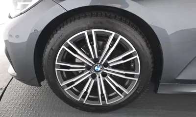 BMW 3-Series 2021, 87177 км, за 18839.25 USD
