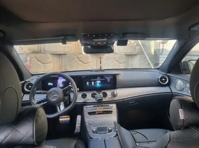 Mercedes-Benz E-Class 2023, 58000 км, за 34695.2 USD - фото 9