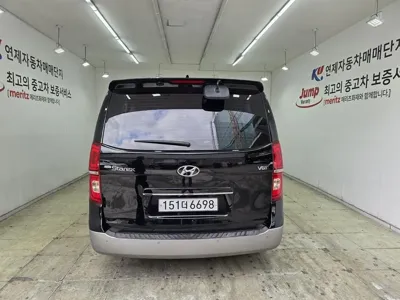 Hyundai Starex 2020, 98082 км, за 14073.34 USD