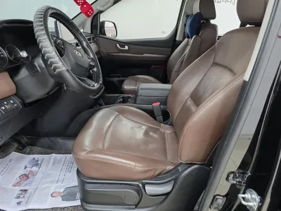 Hyundai Starex 2020, 98082 км, за 14073.34 USD - фото 18