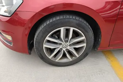 Volkswagen Golf 2017, 92400 км, за 7610 USD - фото 10