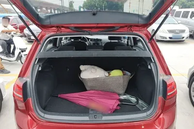Volkswagen Golf 2017, 92400 км, за 7610 USD - фото 22