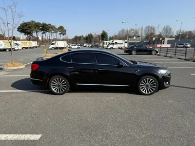 Kia K7 2013, 210372 км, за 2974.62 USD