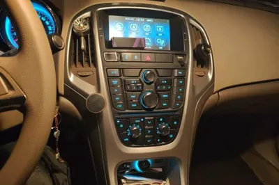 Buick GT 2013, 91500 км, за 2469 USD - фото 13