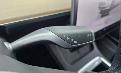 Tesla Model 3 2022, 33712 км, за 24028.12 USD - фото 9