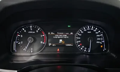 Kia K7 2020, 122664 км, за 9446.26 USD - фото 8