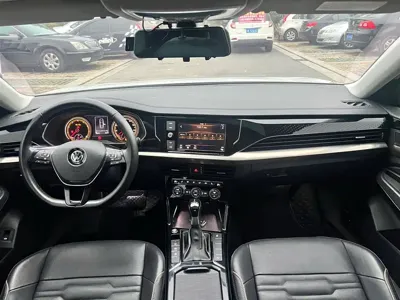 Volkswagen Passat 2019, 79000 км, за 11827.43 USD - фото 7