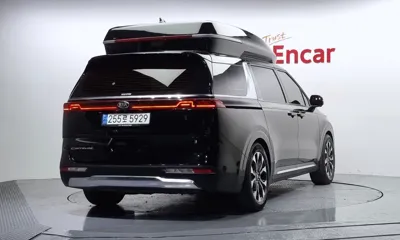 Kia Canival 2021, 44855 км, за 28610.9 USD