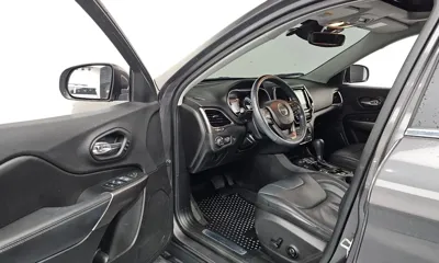 Jeep Cherokee 2020, 52427 км, за 10993.37 USD - фото 10