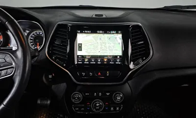 Jeep Cherokee 2020, 52427 км, за 10993.37 USD - фото 14