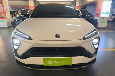 Nio ES6 · 2022 год