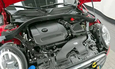 MINI Clubman 2024, 16764 км, за 20781.77 USD - фото 6