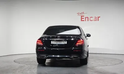 Mercedes-Benz E-Class 2020, 55837 км, за 18818.77 USD