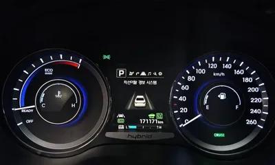 Hyundai Grandeur 2016, 171171 км, за 4293.52 USD - фото 8
