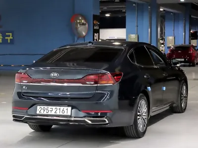 Kia K7 2020, 151754 км, за 10206.07 USD