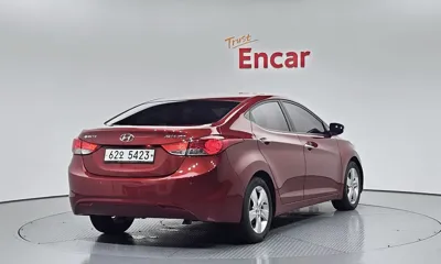 Hyundai Avante 2012, 121118 км, за 1982.16 USD