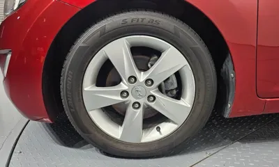 Hyundai Avante 2012, 121118 км, за 1982.16 USD