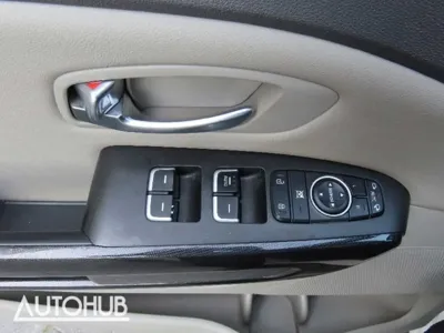Kia Canival 2015, 161992 км, за 5579.62 USD - фото 13