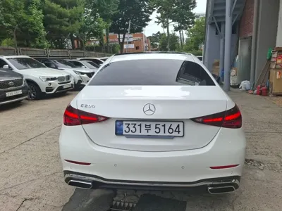 Mercedes-Benz C-Class 2025, 9888 км, за 37116.61 USD