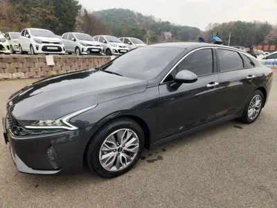 Kia K5 2023, 31545 км, за 14496.52 USD