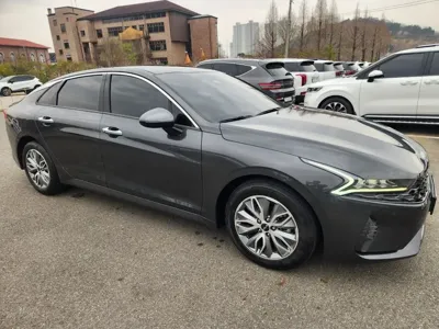 Kia K5 2023, 31545 км, за 14496.52 USD
